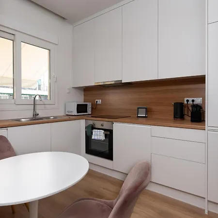 Apartament Calm 1br In The Heart Of Atena